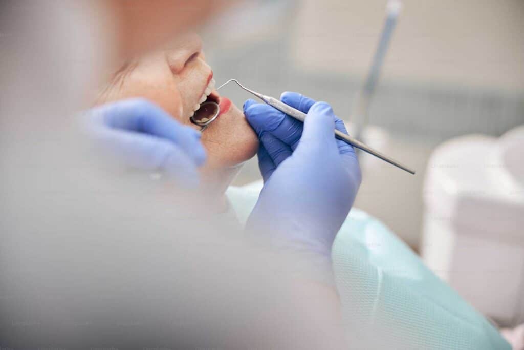 how-much-do-dental-implants-cost-in-Vancouver,-Hastings-St-and-Hastings-area,-Burnaby,-West-Burnaby,-Downtown,-Eastside-Downtown,-Japantown,-Chinatown,-Yaletown,-Gastown