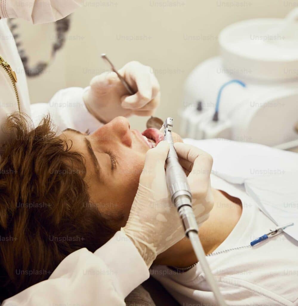 how-much-do-dental-implants-cost-in-Vancouver,-Hastings-St-and-Hastings-area,-Burnaby,-West-Burnaby,-Downtown,-Eastside-Downtown,-Japantown,-Chinatown,-Yaletown,-Gastown